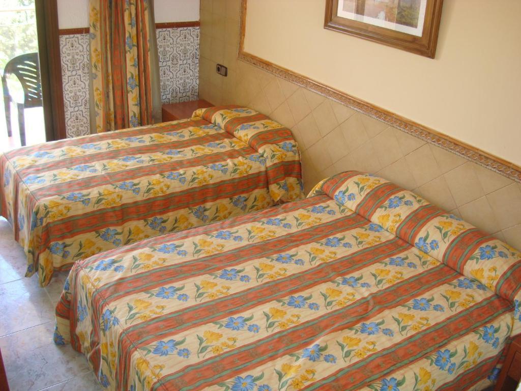 Hotel Univers Росас Номер фото